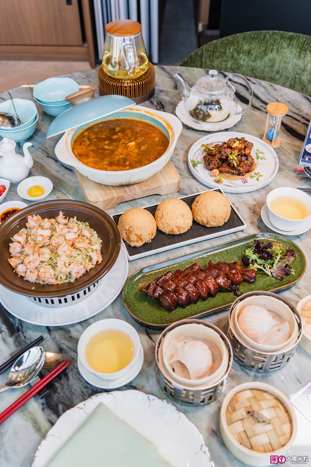 台北大巨蛋美食推薦「漢來名人坊」進駐遠東Garden City，金湯龍蝦泡飯+招牌蝦餃皇~香港米其林星級粵菜一次開箱