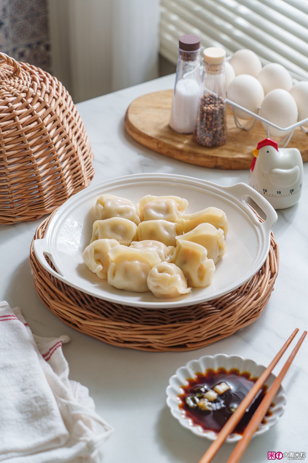 超強冷凍水餃推薦「漢來美食 宅美食水餃 鮮味食光系列」一口咬下竟然有整隻大鮮蝦！