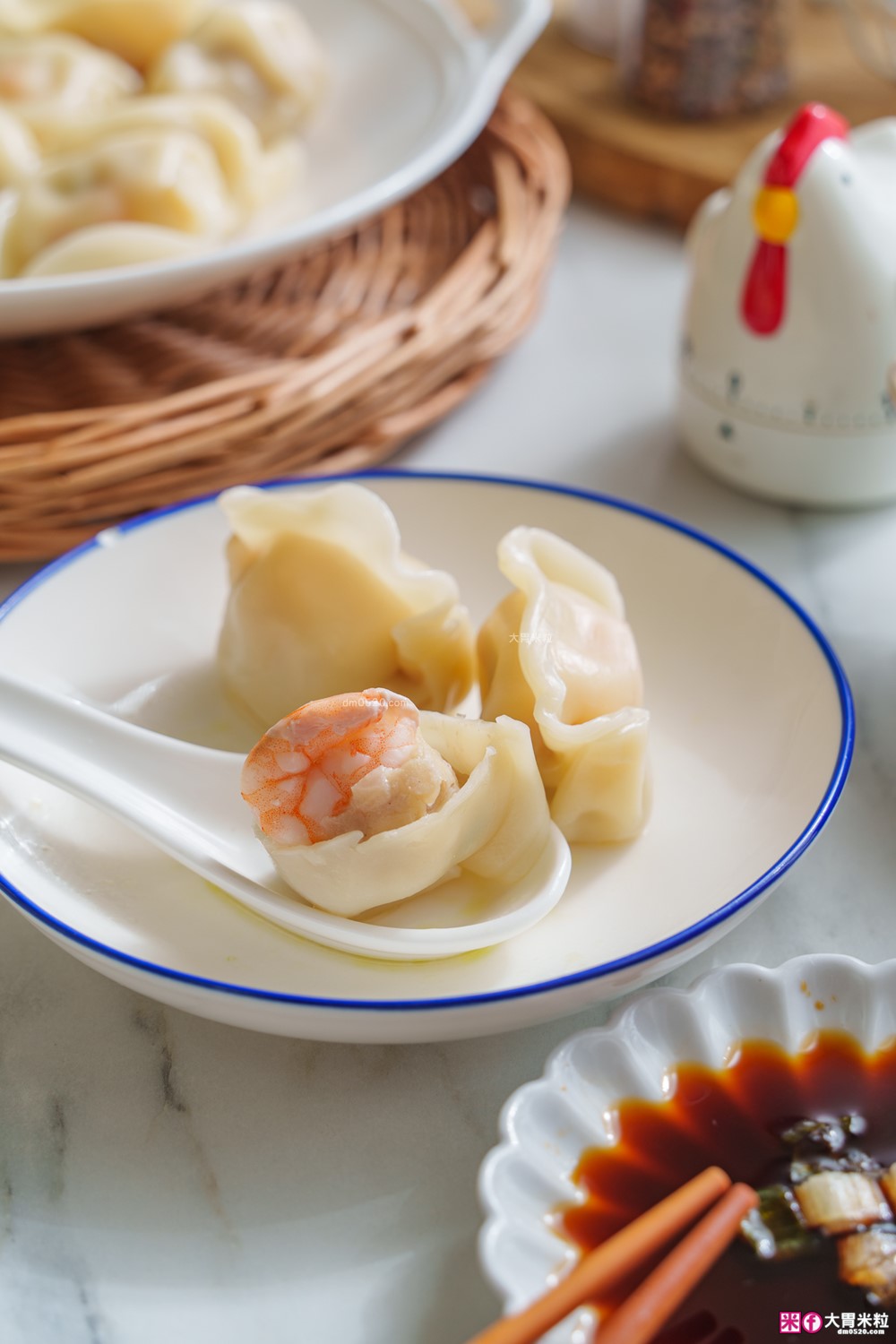 超強冷凍水餃推薦「漢來美食 宅美食水餃 鮮味食光系列」一口咬下竟然有整隻大鮮蝦！