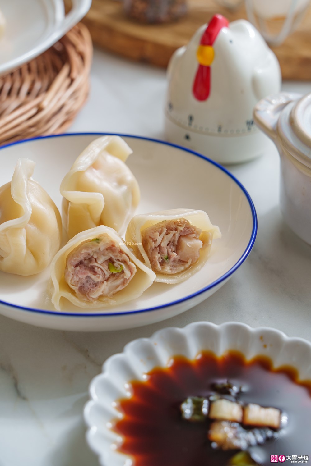 超強冷凍水餃推薦「漢來美食 宅美食水餃 鮮味食光系列」一口咬下竟然有整隻大鮮蝦！