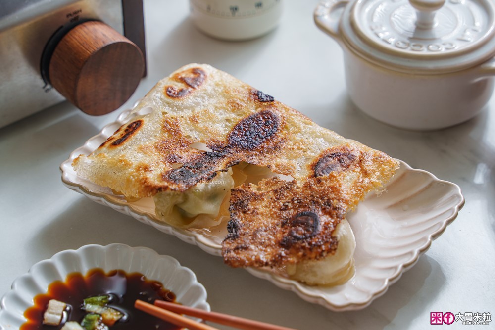 超強冷凍水餃推薦「漢來美食 宅美食水餃 鮮味食光系列」一口咬下竟然有整隻大鮮蝦！
