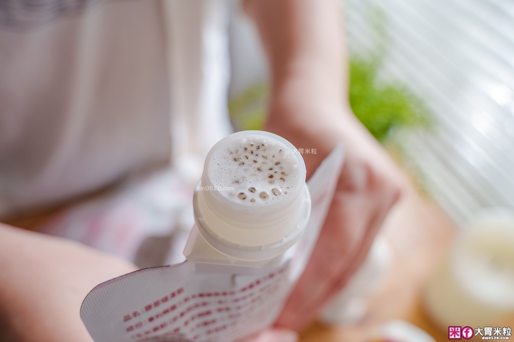 艾禾生醫膠原啵漾飲開箱│10秒搖出好喝無腥味膠原蛋白~忙碌女生也能輕鬆保養│韓國膠原蛋白飲分享