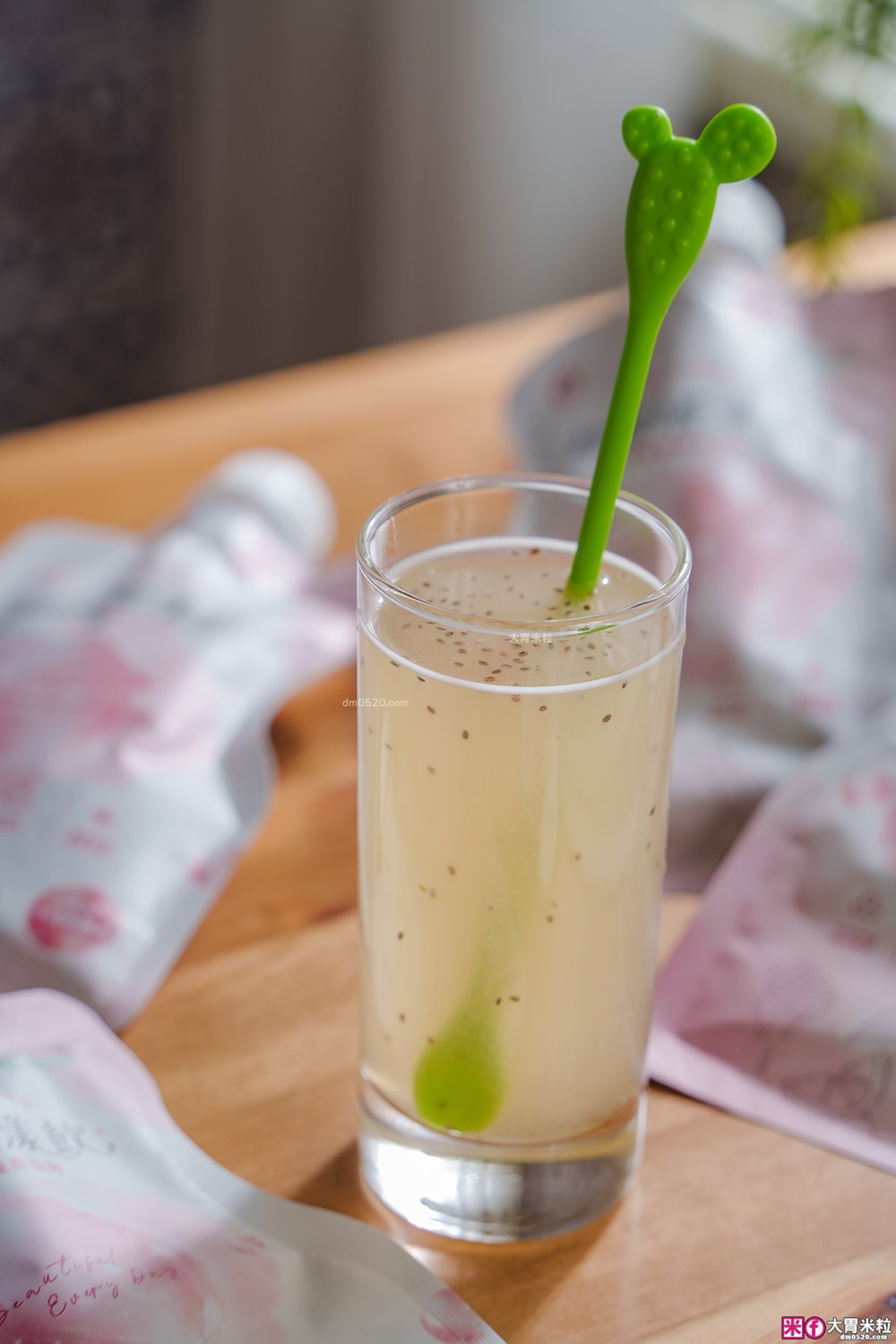 艾禾生醫膠原啵漾飲開箱│10秒搖出好喝無腥味膠原蛋白~忙碌女生也能輕鬆保養│韓國膠原蛋白飲分享