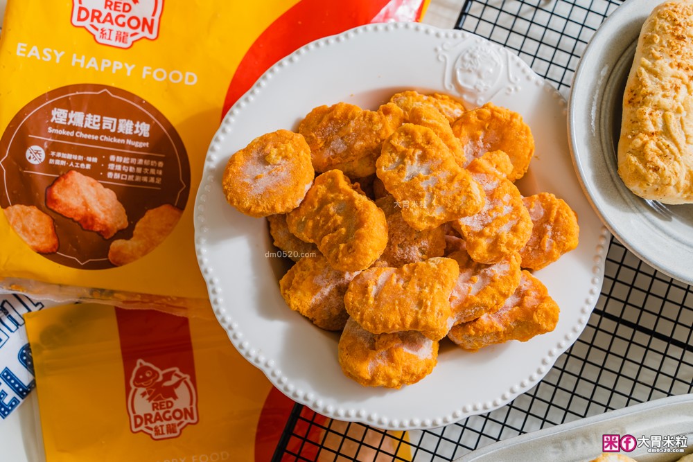 開箱「紅龍雞塊新口味+紅龍焗香披薩派」氣炸鍋美食推薦